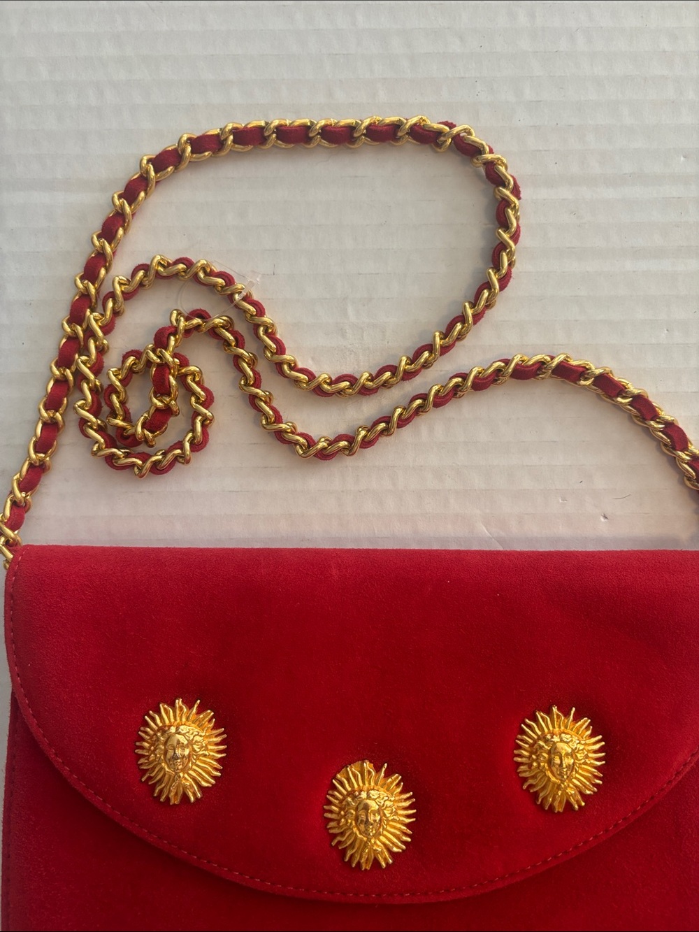 LAURENT MERCADAL PARIS RED SUEDE WITH THREE GOLD MEDALLION DESIGN CHAIN VINTAGE* - Picture 5 of 9